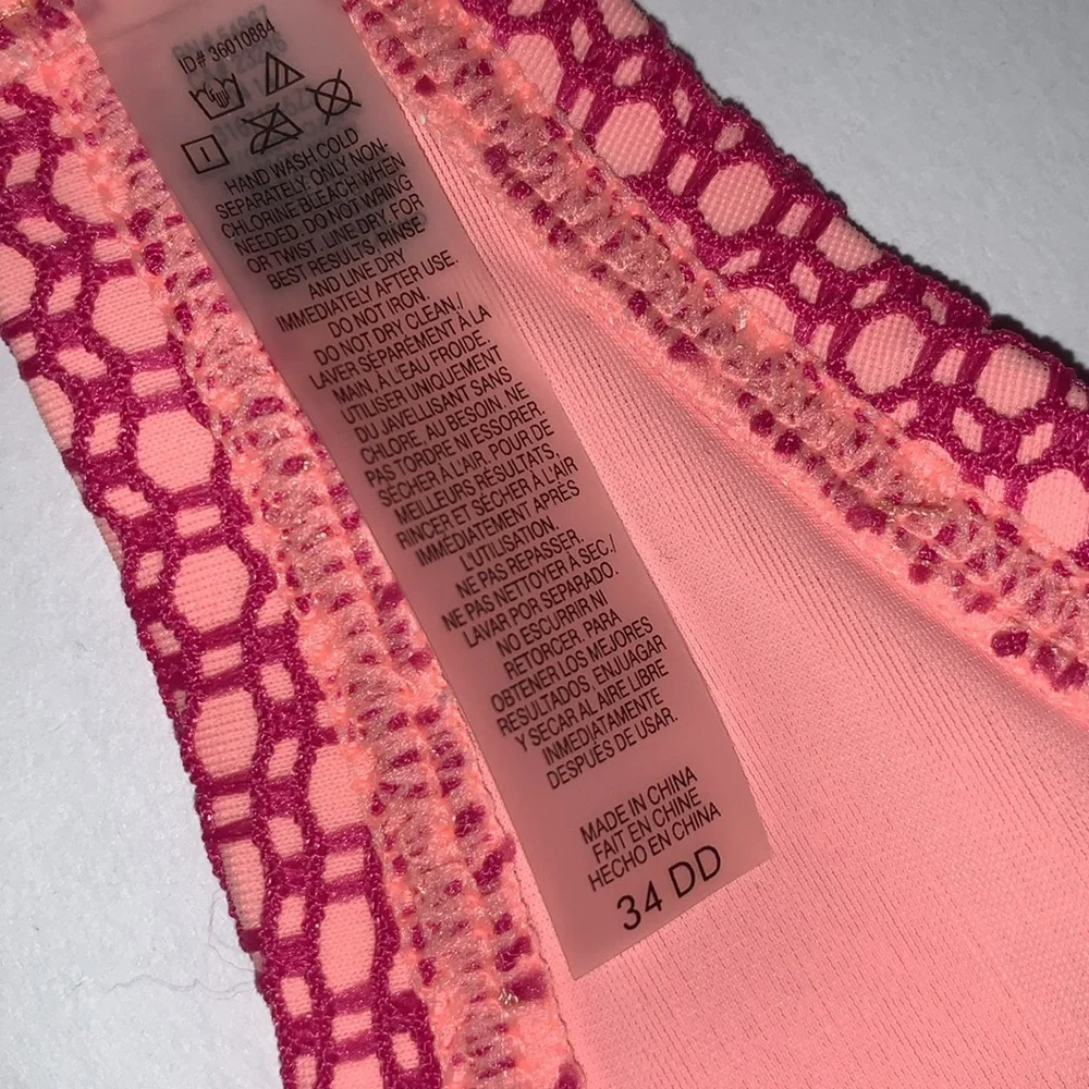 Victorias Secret Bikini Top Bandeau Halter Crochet Lace Pink Orange/Coral 34DD